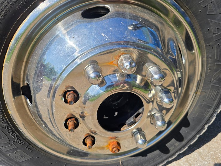 2008-ford-f550-image-77