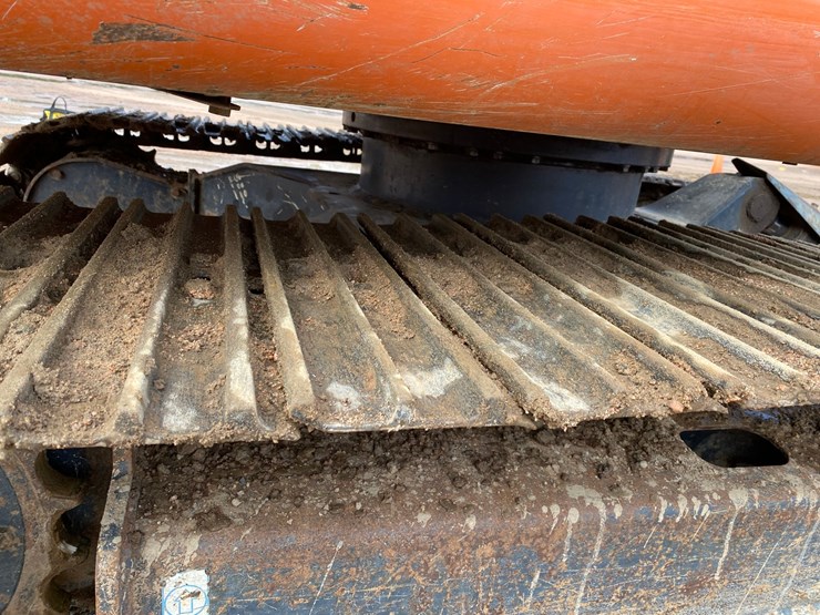 2005-hitachi-zx80-image-36