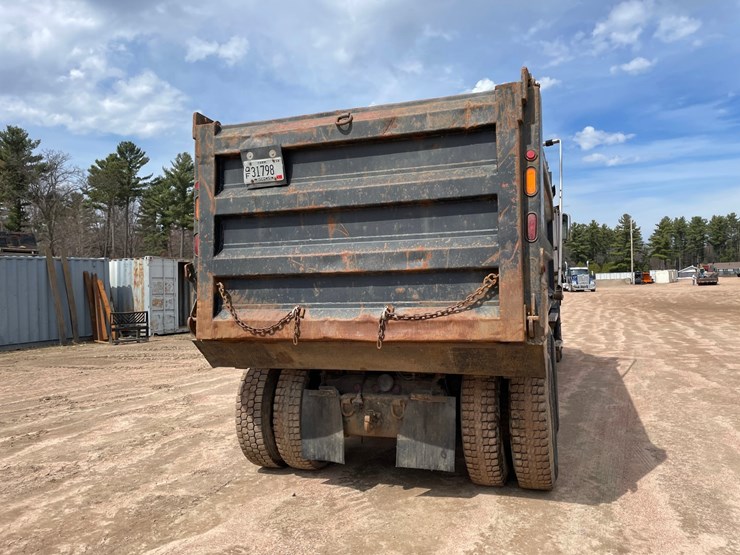 1995-mack-cl713-image-6