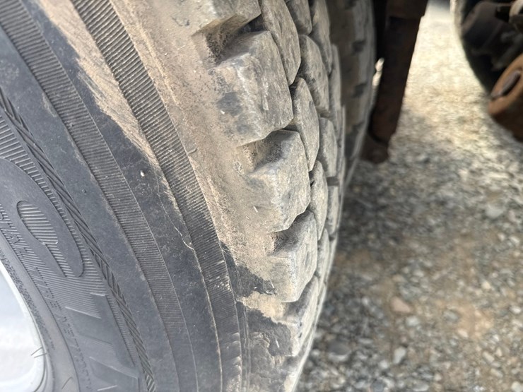 2007-mack-cl733-image-80