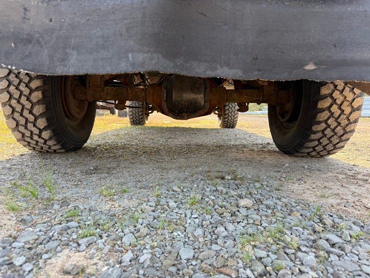 1995-ford-350-image-15