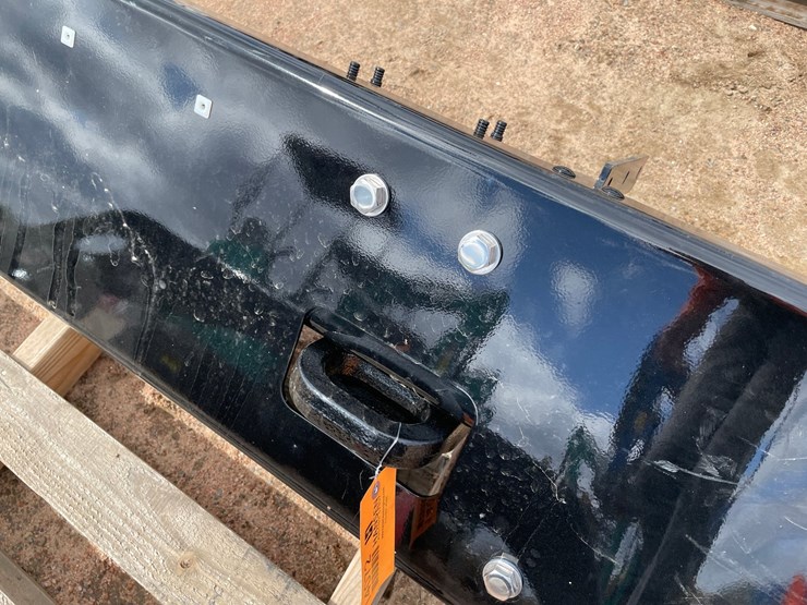 freightliner-108sd-image-5