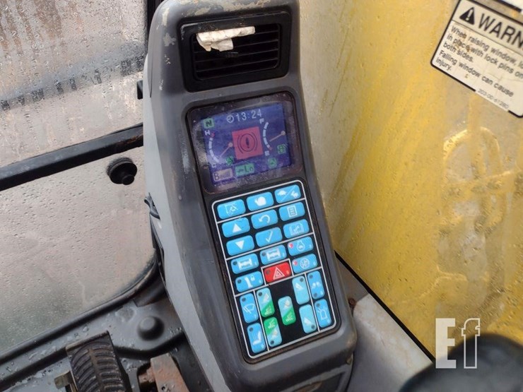2004-komatsu-pw200-7-image-6