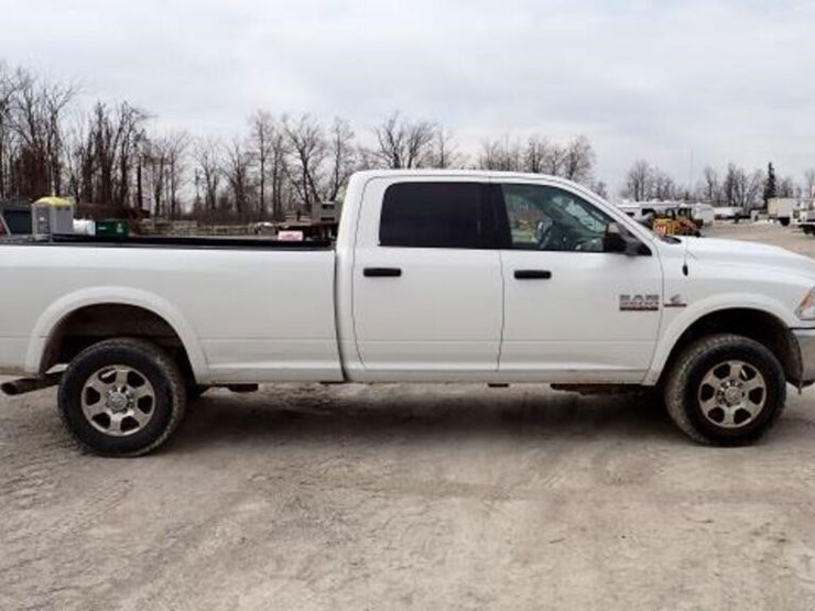 2018-ram-2500-hd-image-4