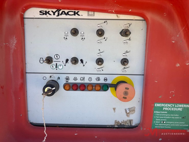 2015-skyjack-sj66t-image-5