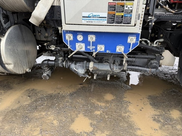 2015-kenworth-t440-image-16