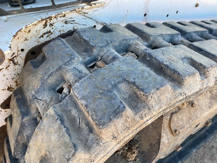 2018-bobcat-t595-image-32