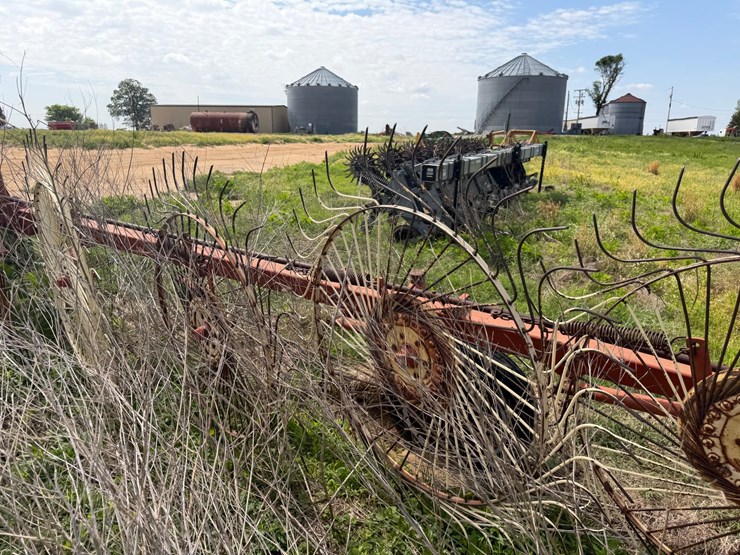 #46931-•-rossi-rt79-hay-rake-image-33