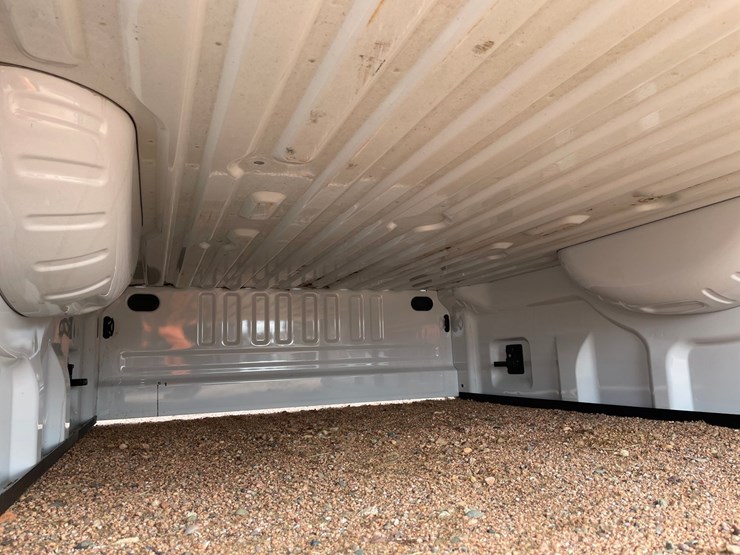 2023-ford-f250-image-8