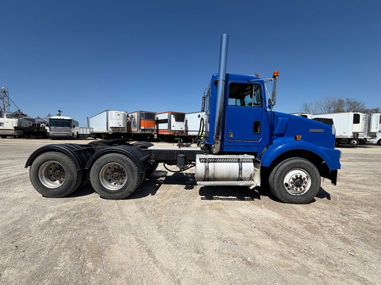1991-kenworth-t800-image-6