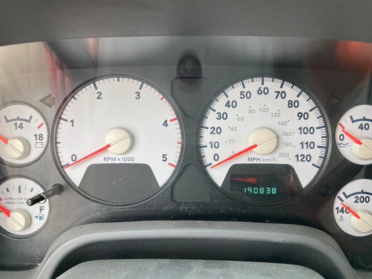 2008-dodge-ram-5500-image-57