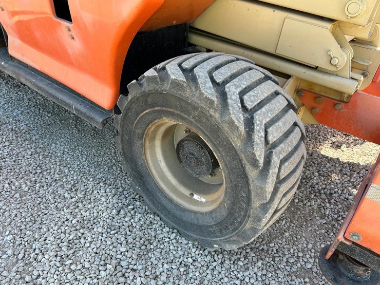 jlg-4394rt-image-11