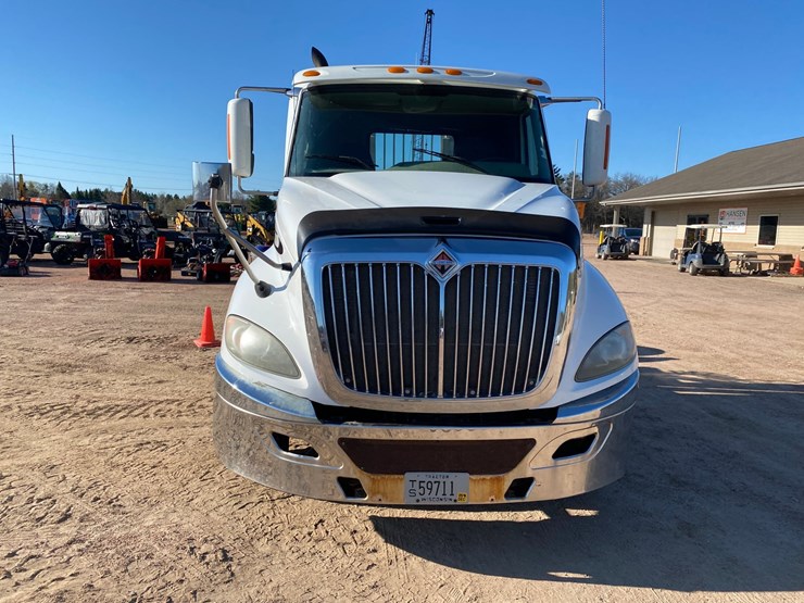 2008-international-prostar-image-2