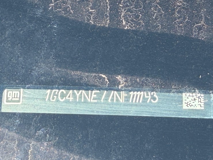 2022-chevrolet-silverado-2500-image-32