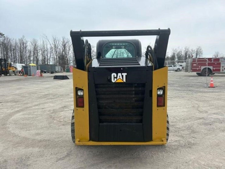 2014-caterpillar-262d-image-16