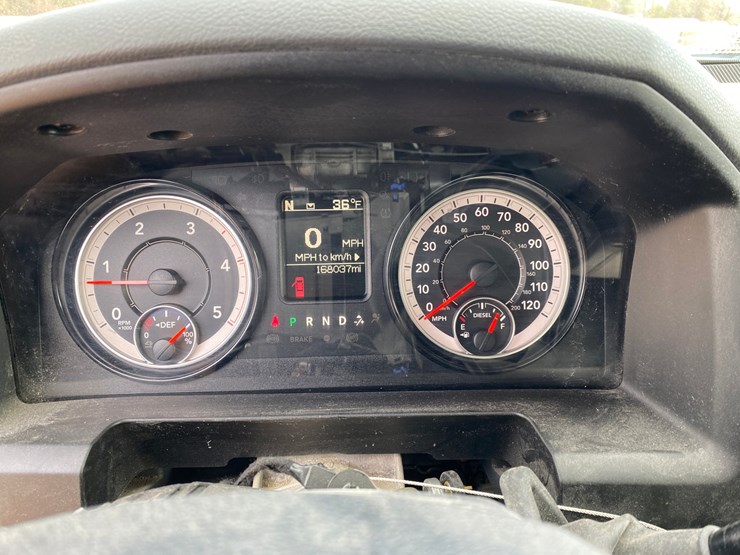 2018-dodge-ram-2500-image-39