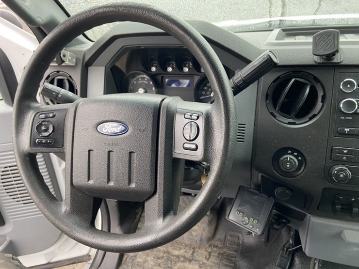 2016-ford-f350-sd-image-16