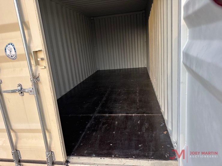 20'-one-trip-shipping-container-image-6