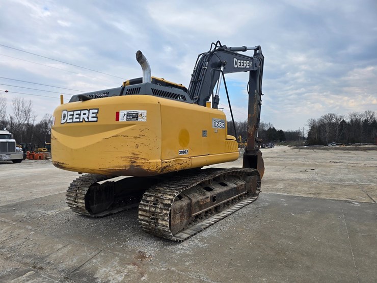 2014-deere-160g-lc-image-10