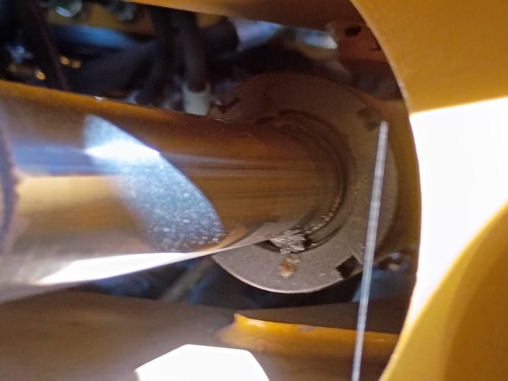 2023-caterpillar-910-image-66