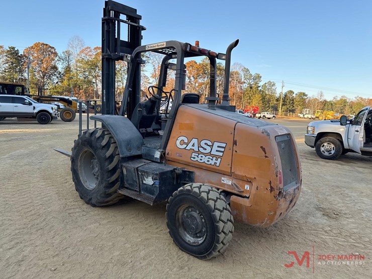 2019-case-586h-image-3