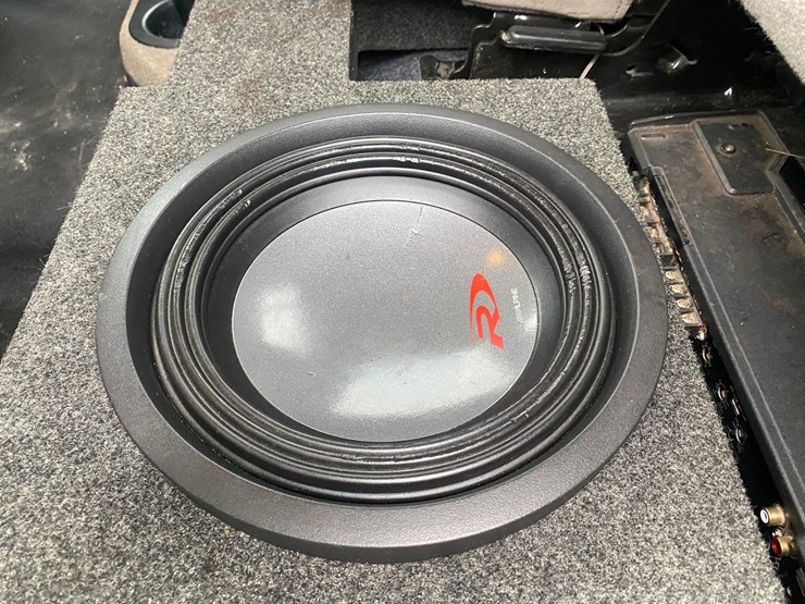 2005-dodge-2500-image-35