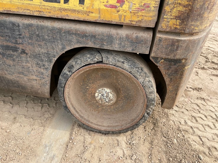 #1145-•-hyster-lp-forklift-image-29