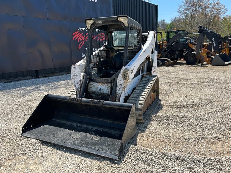2015-bobcat-t590-image-8
