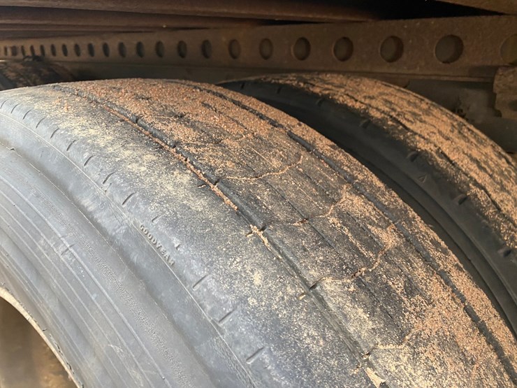 1999-stoughton-trailer-image-10