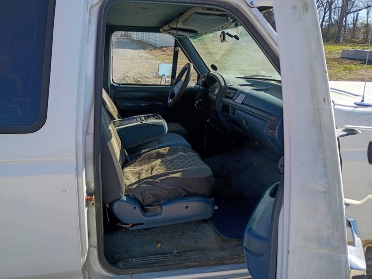 1995-ford-f250-image-33