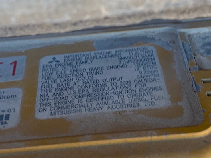 caterpillar-303c-cr-image-27