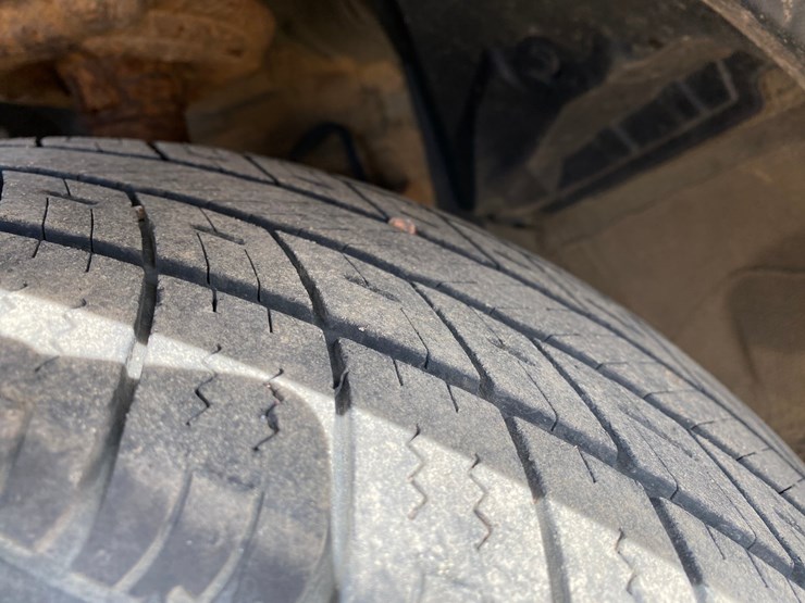 2016-nissan-rogue-image-16