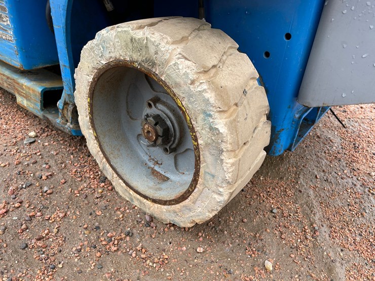 2000-genie-gs1930-image-5