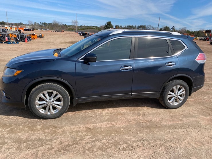 2016-nissan-rogue-image-13