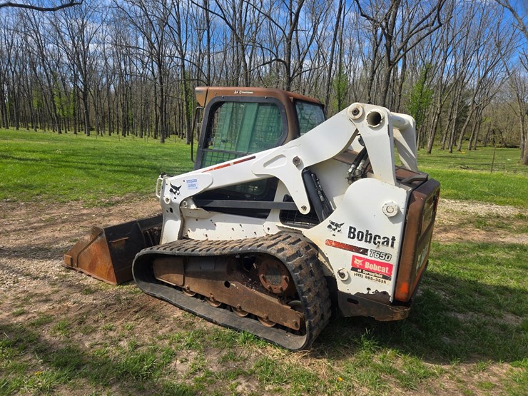 2010-bobcat-t650-image-7