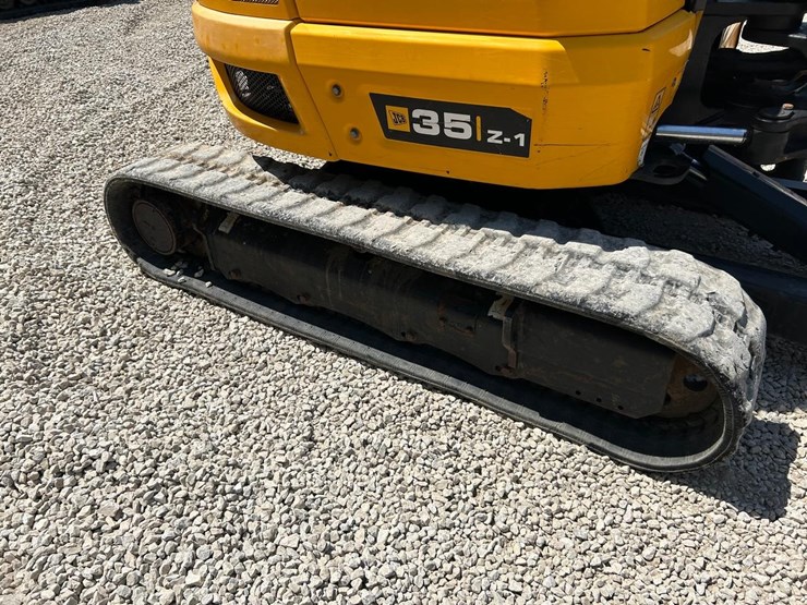 2021-jcb-35z-1-image-11