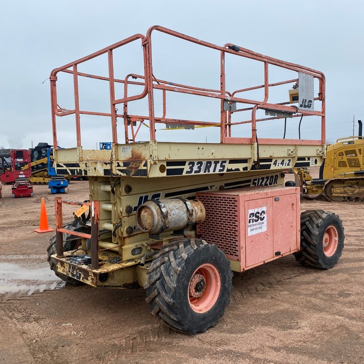 1999 JLG 33RTS