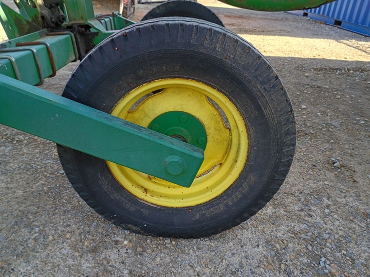 john-deere-702-image-20
