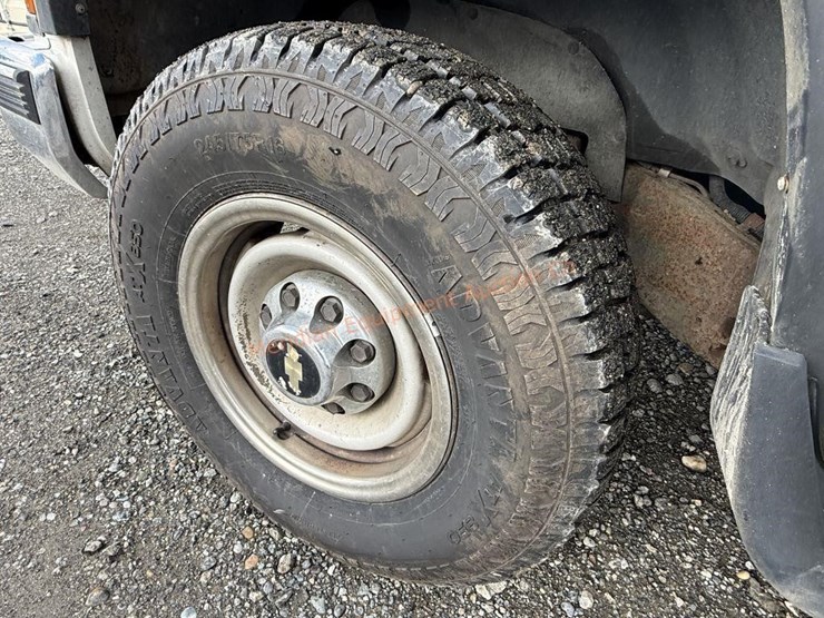 1995-chevrolet-gmt400-image-13