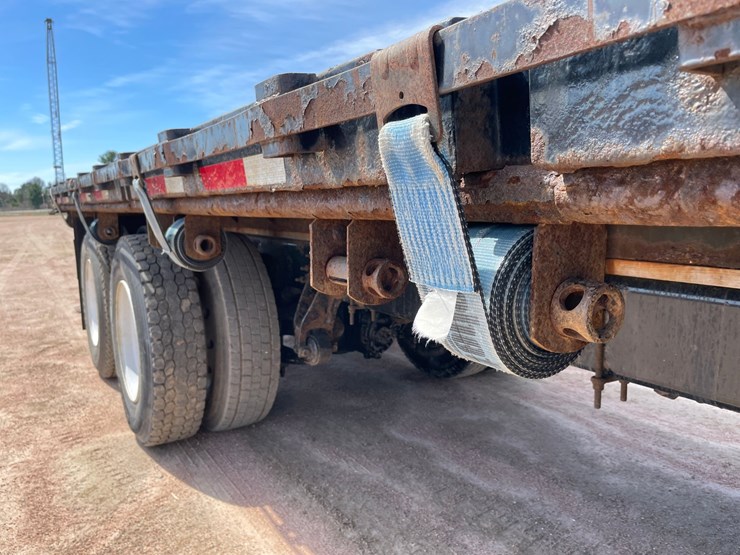 2016-international-durastar-4400-image-22