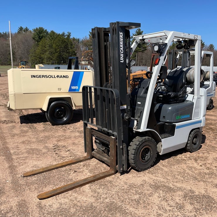 #1136 • Unicarriers LP Forklift