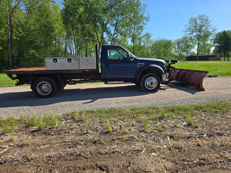 2008-ford-f550-image-22