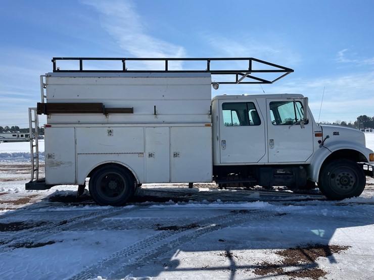 2000-international-4700-image-6