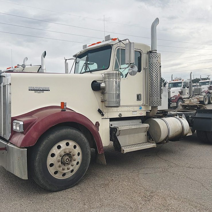 2000 KENWORTH W900L