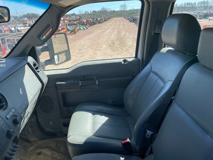 2012-ford-f550-image-50