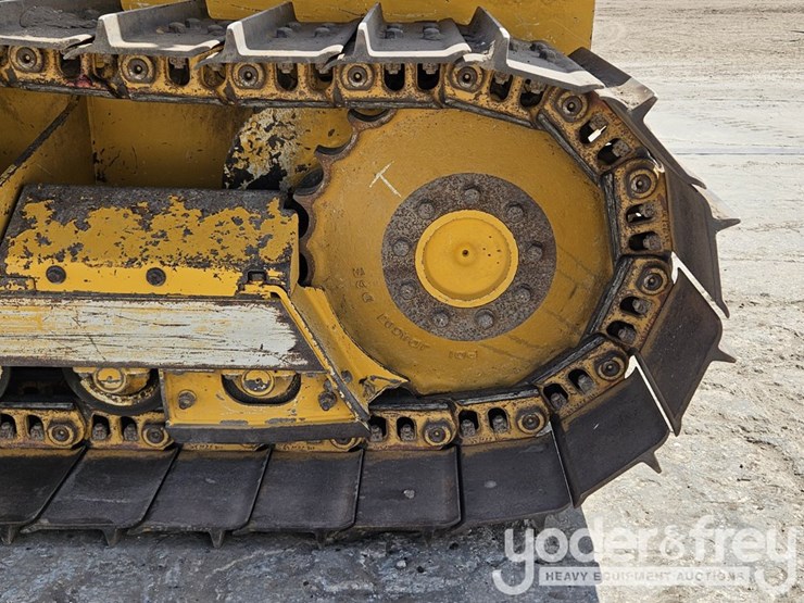 deere-450k-image-18