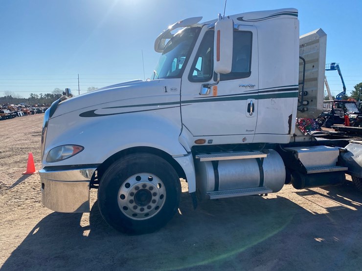 2008-international-prostar-image-10