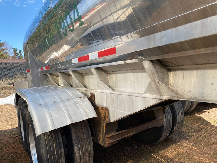 1992-walker-tanker-image-5