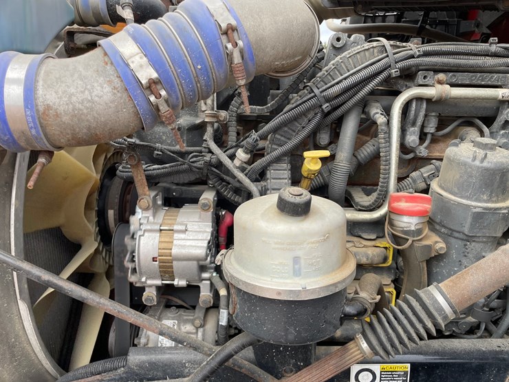 2016-kenworth-t680-image-61