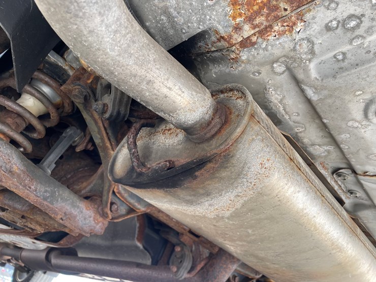 2011-chevrolet-equinox-image-17